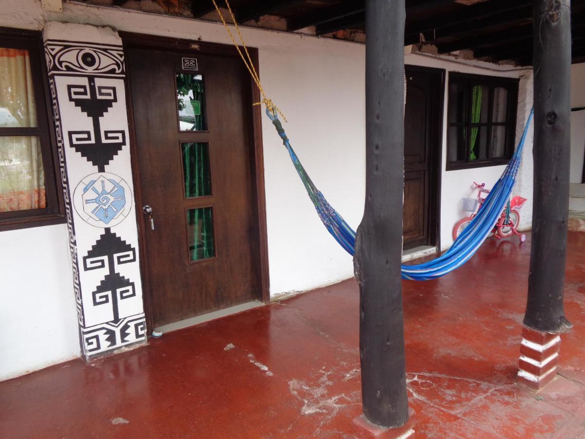 Hostal Loco Locombia San Agustín Buitenkant foto